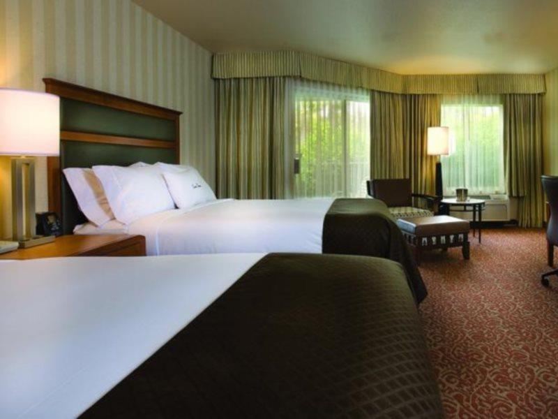 Resort Karlan - A Doubletree By Hilton San Diego